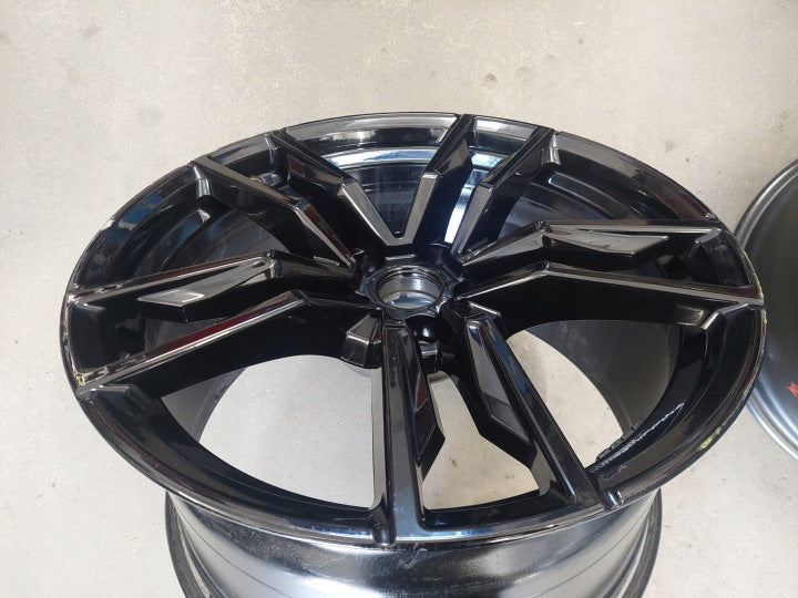 1x Alufelge 19 Zoll 10.0" 5x112 40ET Glanz Schwarz 8089877 BMW Z4 G29 Rim Wheel FEL6672904513wo