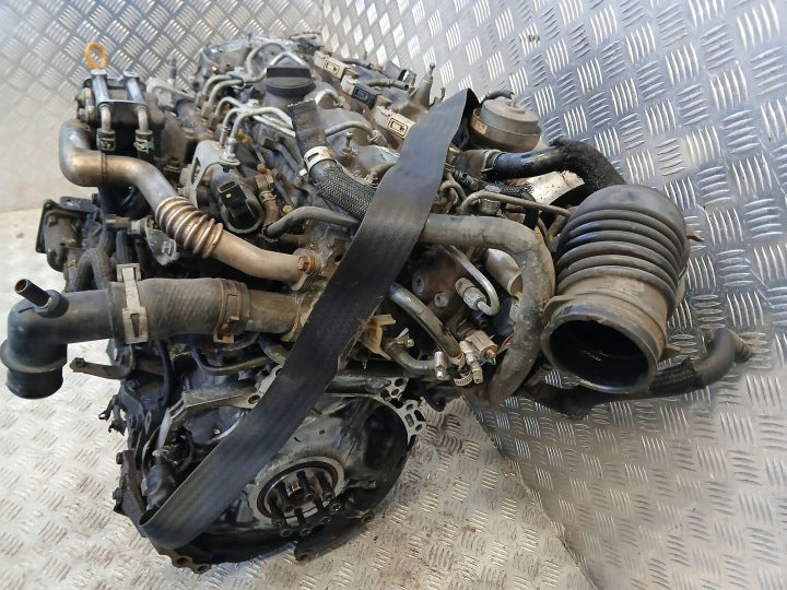 Motor Toyota Avensis Verso 1AD 2.0 126PS Diesel Engine Unkomplett MOT3079684081bx