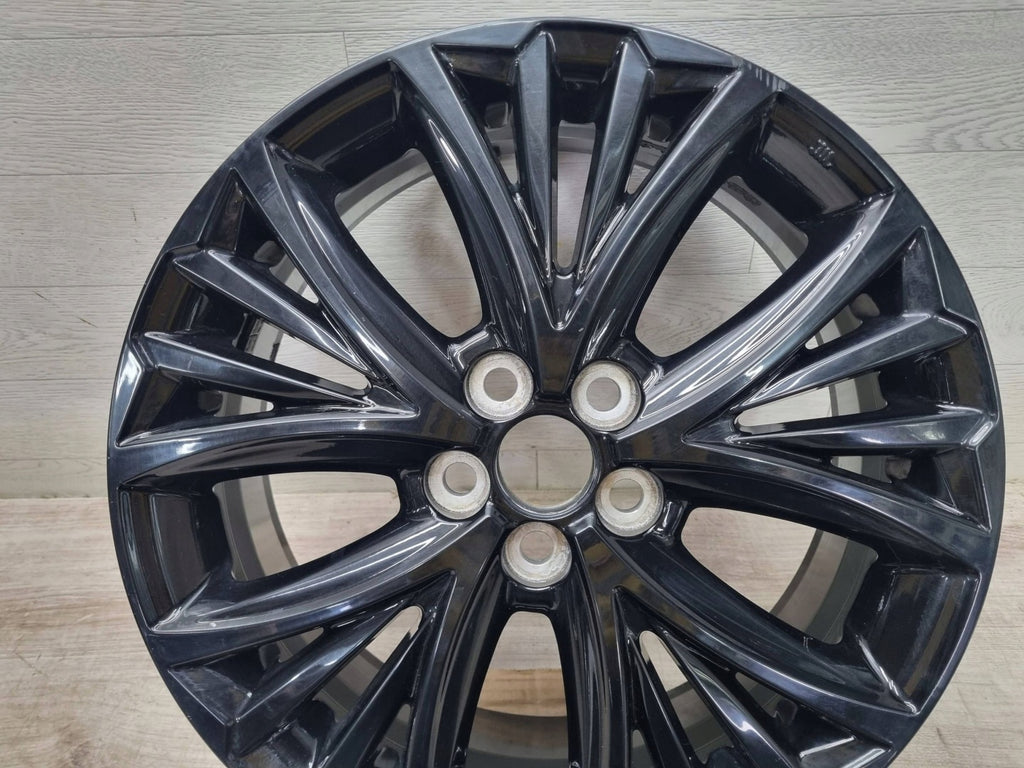 1x Alufelge 17 Zoll 6.5" 5x100 50ET Glanz Schwarz PW4570D005 Toyota Yaris FEL6314419307fj