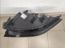 Laden Sie das Bild in den Galerie-Viewer, Frontscheinwerfer VW Tiguan 5NB941081C Full LED Links Scheinwerfer Headlight