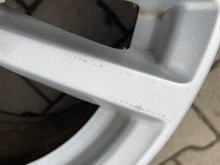 Laden Sie das Bild in den Galerie-Viewer, 1x Alufelge 17 Zoll 7.5&quot; 5x108 55ET EM2C-1007-A1A Ford Rim Wheel