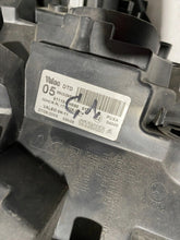 Load image into Gallery viewer, Frontscheinwerfer Citroën C1 811100H050 Rechts Scheinwerfer Headlight