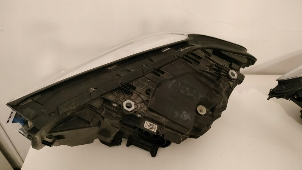 Frontscheinwerfer BMW 5 G31 G30 8499111-01 Ein Stück (Rechts oder Links)