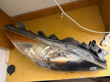 Load image into Gallery viewer, Frontscheinwerfer Mazda 3 100110 Links Scheinwerfer Headlight SCH9804114737da