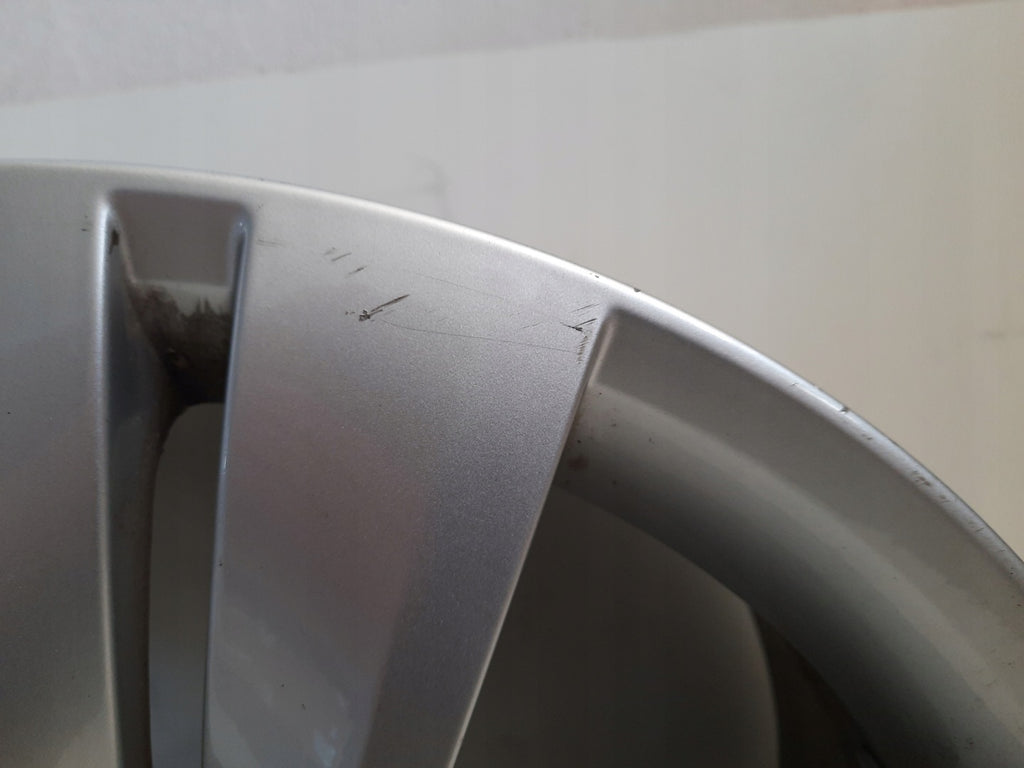 1x Alufelge 18 Zoll 7.0" 5x112 45ET Glanz Silber 57A601025E Skoda Karoq