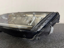 Laden Sie das Bild in den Galerie-Viewer, Frontscheinwerfer Skoda Octavia IV 5E4941015 LED Links Scheinwerfer Headlight SCH7209149641lh