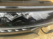 Laden Sie das Bild in den Galerie-Viewer, Frontscheinwerfer Skoda Karoq 57B941010 LED Rechts Scheinwerfer Headlight SCH1713720601vq