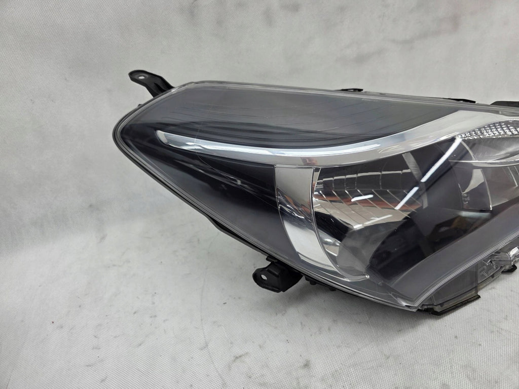 Frontscheinwerfer Toyota Yaris SPP14013 Rechts Scheinwerfer Headlight