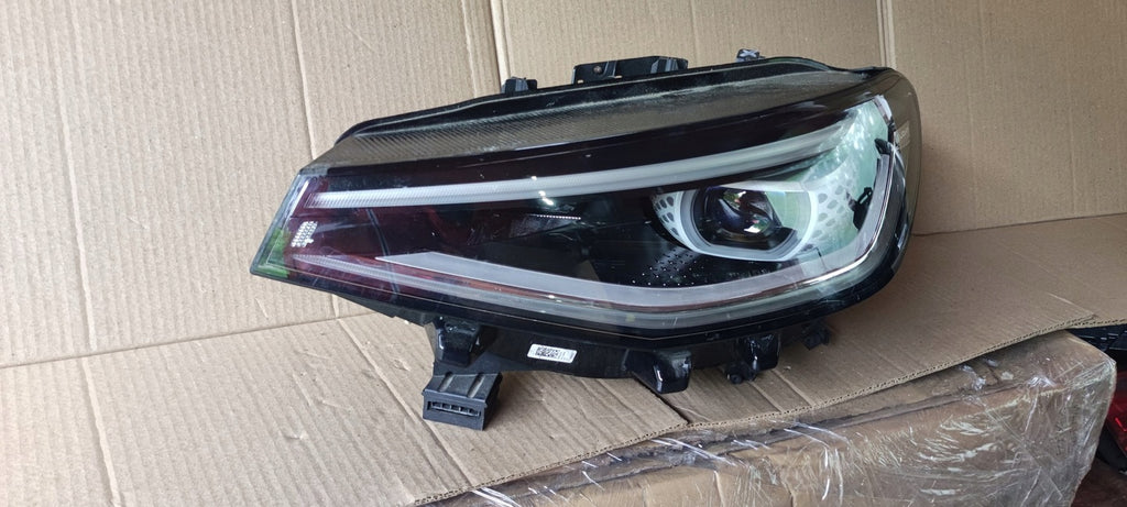 Frontscheinwerfer VW I 11B941035M LED Ein Stück (Rechts oder Links) Headlight SCH3003886860hi