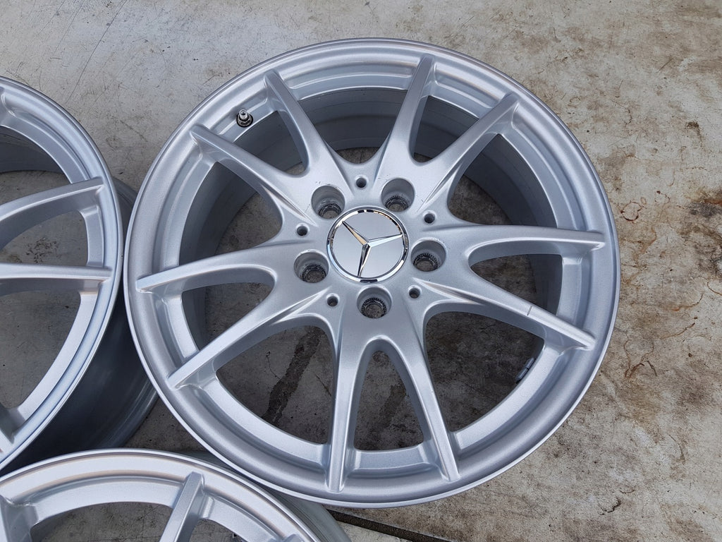 4x Alufelge 16 Zoll 6.5" 5x112 49ET Glanz Silber 4011302 Mercedes-Benz Cla