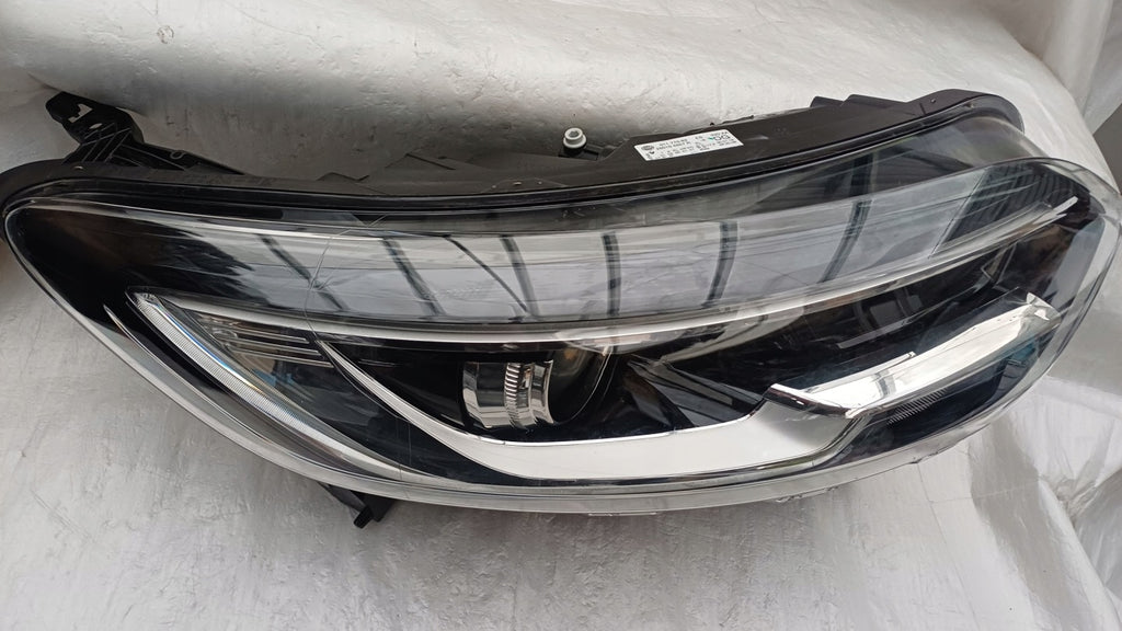 Frontscheinwerfer Renault Kadjar 260104607R LED Rechts Scheinwerfer Headlight SCH4032822186ow