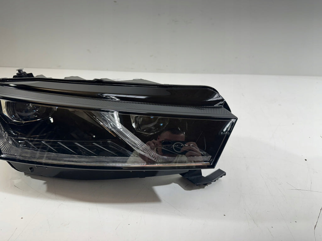 Frontscheinwerfer Skoda Octavia IV 5E494101812 LED Rechts Scheinwerfer Headlight SCH5728730241ku