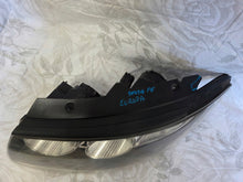 Laden Sie das Bild in den Galerie-Viewer, Frontscheinwerfer Hyundai Santa I Fe 92101-2BXXX Links Scheinwerfer Headlight SCH1385253498wi