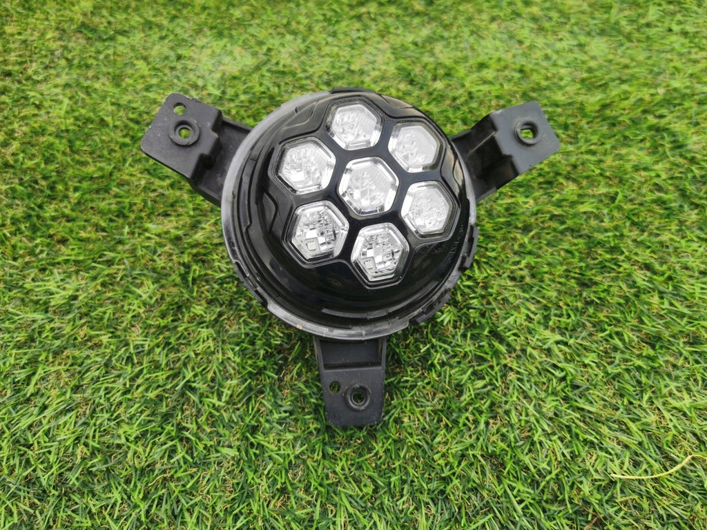 Frontscheinwerfer Hyundai I10 III 92208K7100 Rechts Scheinwerfer Headlight SCH4275500474xp