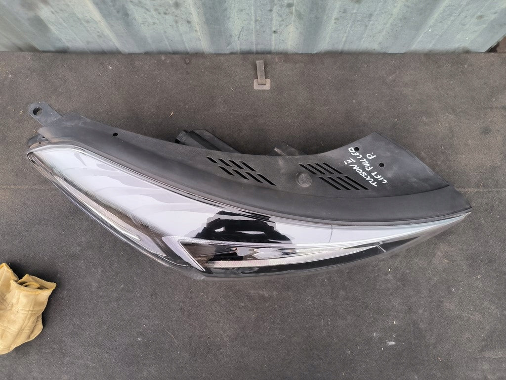 Frontscheinwerfer Hyundai Tucson D792111A10 D792111A20 LED Rechts oder Links SCH8126020497ry
