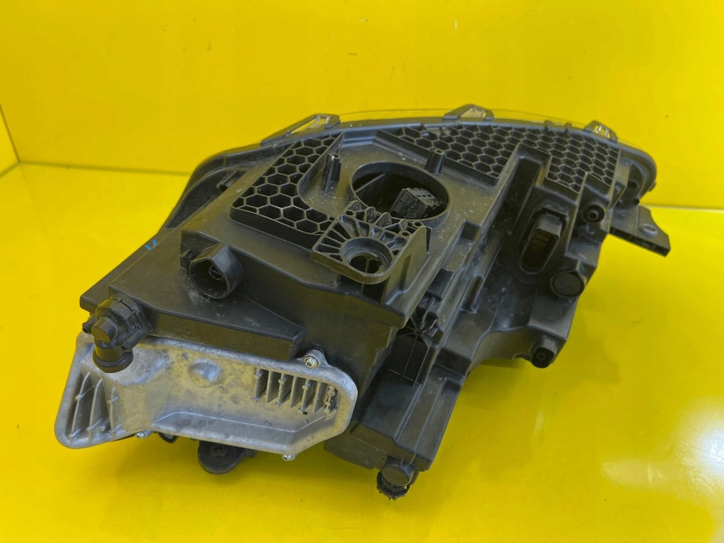 Frontscheinwerfer VW Caddy V 2K8941036H LED Rechts Scheinwerfer Headlight SCH9353832997zm