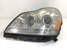 Laden Sie das Bild in den Galerie-Viewer, Frontscheinwerfer Mercedes-Benz X164 A1648260391 Links Scheinwerfer Headlight SCH8347735017nt