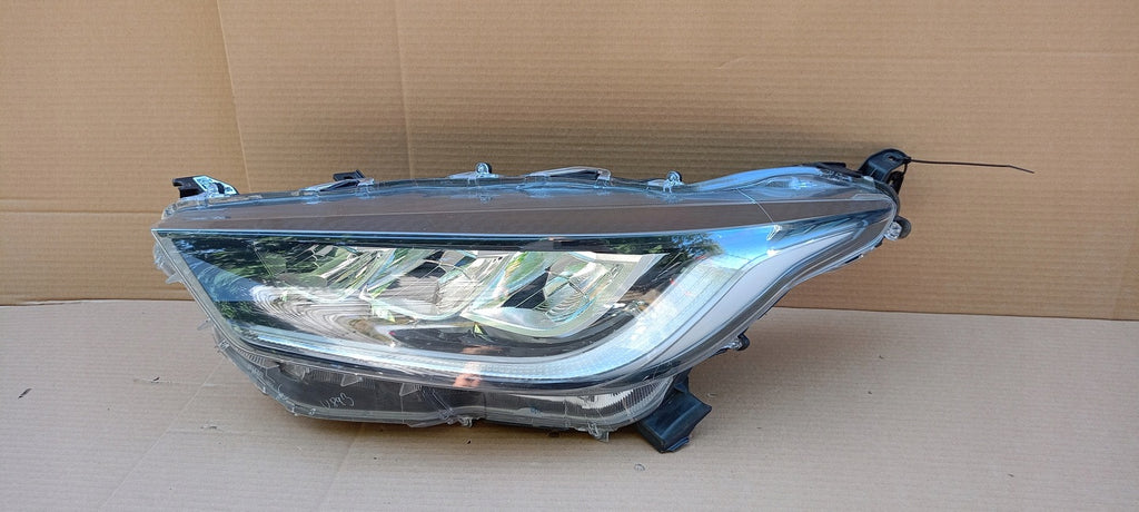 Frontscheinwerfer Toyota 4 Yaris 0036182 K0-8EU Links Scheinwerfer Headlight