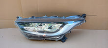 Laden Sie das Bild in den Galerie-Viewer, Frontscheinwerfer Toyota 4 Yaris 0036182 K0-8EU Links Scheinwerfer Headlight