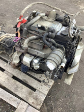 Laden Sie das Bild in den Galerie-Viewer, Motor Mitsubishi Pajero III 4M41 3.2 188TKm Diesel Engine Komplett MOT1868121642gc