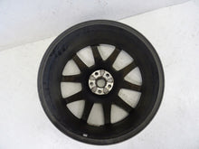 Laden Sie das Bild in den Galerie-Viewer, 1x Alufelge 21 Zoll 8.5&quot; 5x108 45ET L8A21007CA Land Rover Range Velar L560