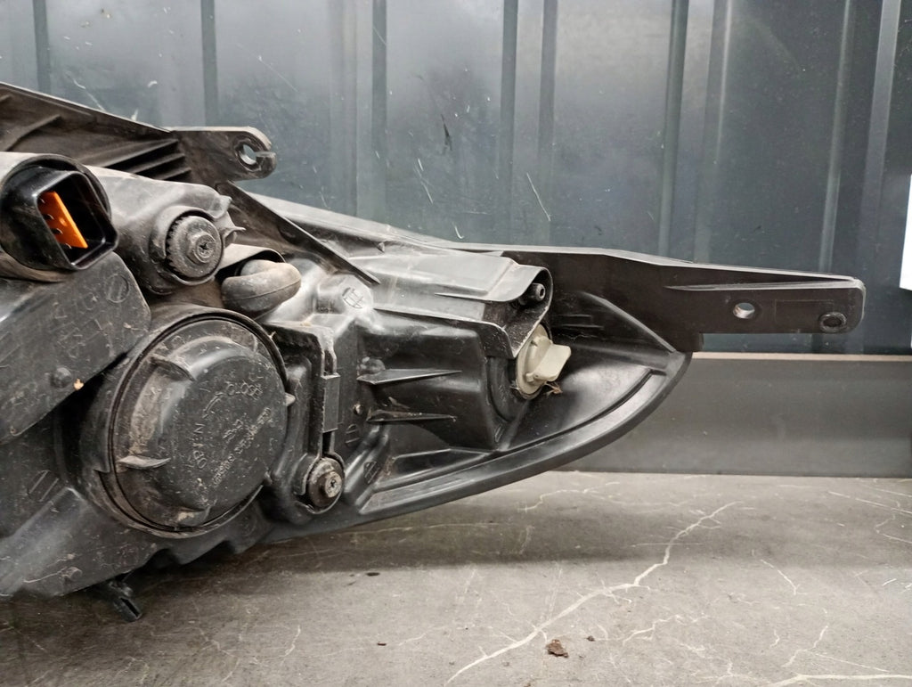 Frontscheinwerfer Hyundai I20 92102-4P000 Rechts Scheinwerfer Headlight