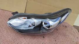 Frontscheinwerfer Kia Sportage IV 92101-F1010AS Ein Stück (Rechts oder Links)
