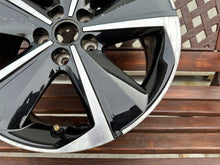 Laden Sie das Bild in den Galerie-Viewer, 1x Alufelge 17 Zoll 7.5" 5x108 44ET Glanz Schwarz 9847065380 Opel Astra L FEL9585671066ds