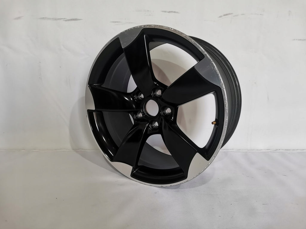 1x Alufelge 18 Zoll 8.0" 5x112 46ET 8V0601025AN Audi A3 Rim Wheel