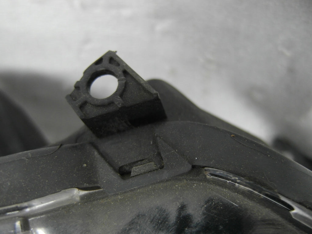 Frontscheinwerfer Mitsubishi Outlander III 8301C8-54 Rechts Headlight