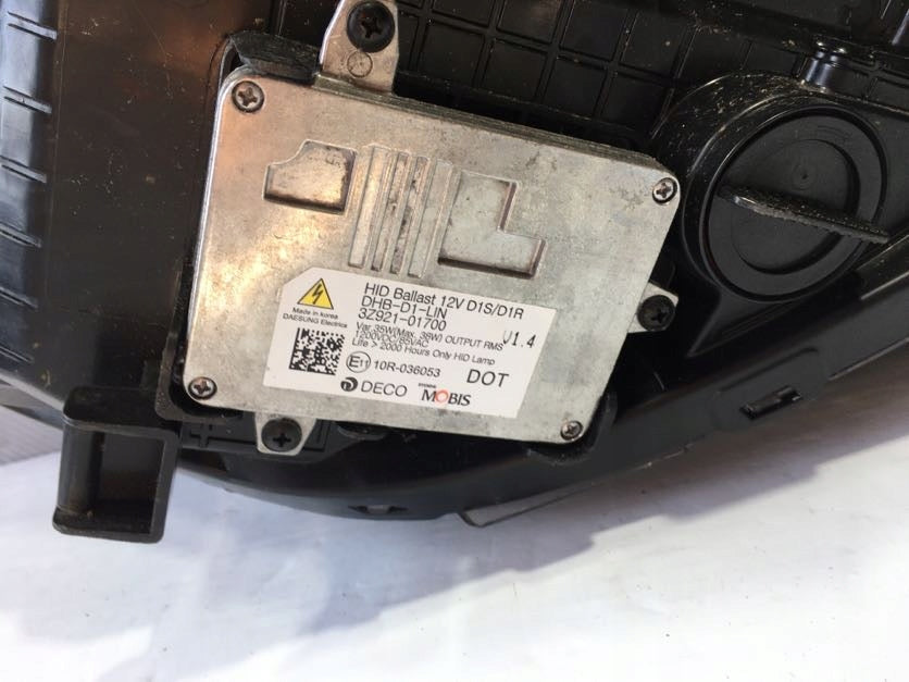 Frontscheinwerfer Kia Ceed Bi-Xenon Ein Stück (Rechts oder Links) Headlight