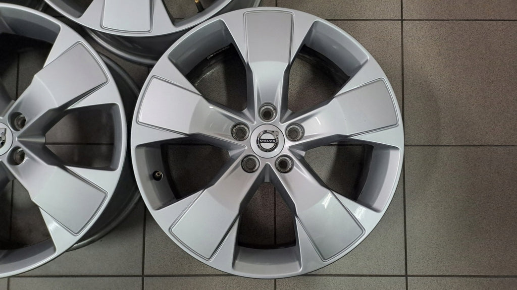 4x Alufelge 18 Zoll 7.5" 5x108 50 5ET Glanz Silber 31471553 Volvo I Rim Wheel FEL2954514586ae