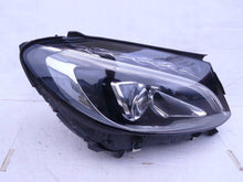 Laden Sie das Bild in den Galerie-Viewer, Frontscheinwerfer Mercedes-Benz W205 A2059062604 LED Rechts Headlight SCH4656467743na