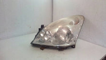 Load image into Gallery viewer, Frontscheinwerfer Toyota Corolla Verso Ein Stück (Rechts oder Links) Headlight