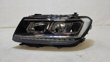 Laden Sie das Bild in den Galerie-Viewer, Frontscheinwerfer VW Tiguan 5NB941035B Links Scheinwerfer Headlight