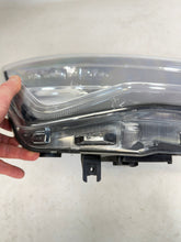 Laden Sie das Bild in den Galerie-Viewer, Frontscheinwerfer Seat Ateca 576941008B 90117434 LED Rechts Headlight SCH7711650561vm