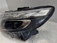 Laden Sie das Bild in den Galerie-Viewer, Frontscheinwerfer Mercedes-Benz Vito W447 V Class A4479069700 Links Headlight SCH4100648495yz