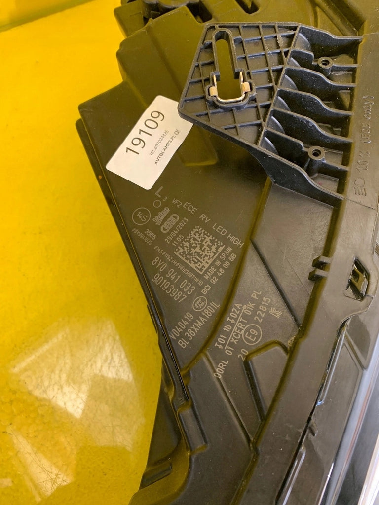 Frontscheinwerfer Audi A3 8Y0941033 LED Links Scheinwerfer Headlight