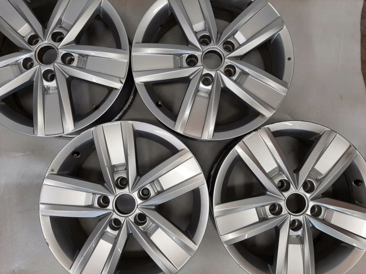 4x Alufelge 17 Zoll 7.0" 5x120 55ET 7E0601025P VW Multivan Rim Wheel FEL9750489747zd