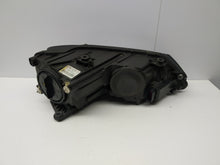 Laden Sie das Bild in den Galerie-Viewer, Frontscheinwerfer VW Jetta 5C7941751 LED Ein Stück (Rechts oder Links) Headlight SCH6950918700cp