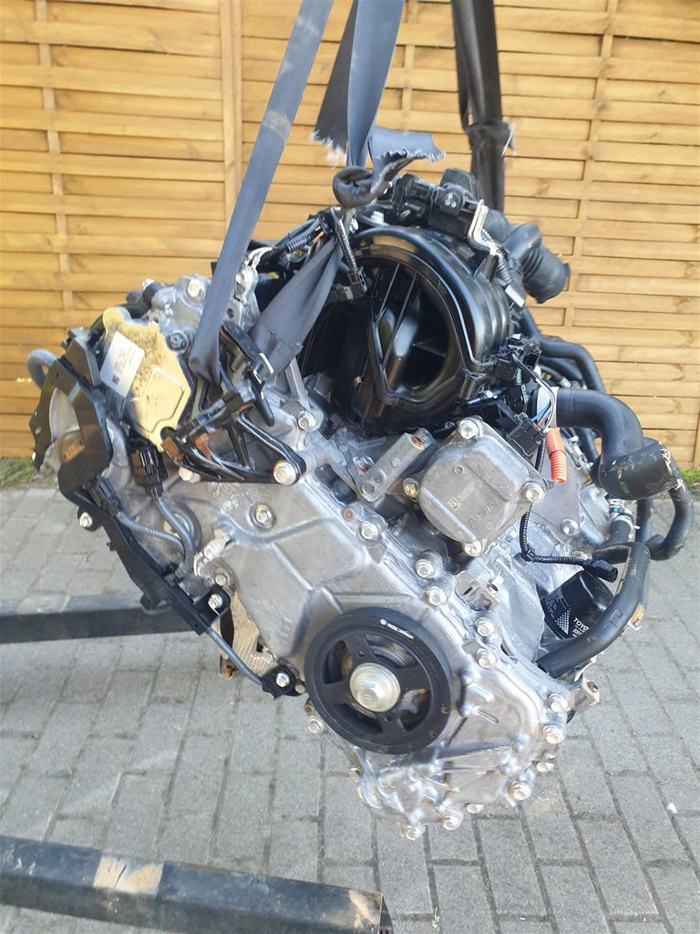 Motor Toyota Yaris Cross XM15A-P92G 1.5 Hybrid Engine Unkomplett