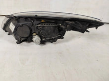 Laden Sie das Bild in den Galerie-Viewer, Frontscheinwerfer Renault Megane III 260106239R 130702310500 Xenon Rechts