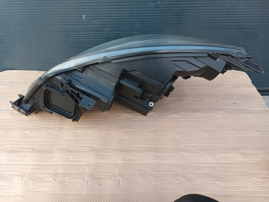 Frontscheinwerfer Opel Zafira C 030126320205 030126320100 Ein Satz Headlight SCH9381738684ay