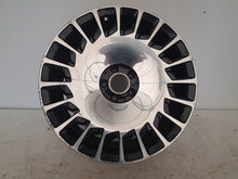 Laden Sie das Bild in den Galerie-Viewer, 1x Alufelge 20 Zoll 8.5" 5x112 38ET A2174010200 Maybach A217 Rim Wheel FEL4355541960lh