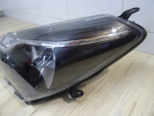Load image into Gallery viewer, Frontscheinwerfer Toyota Yaris LED Links Scheinwerfer Headlight