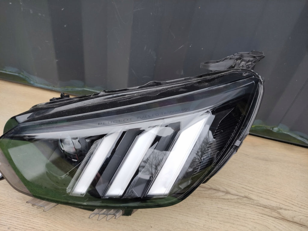 Frontscheinwerfer Peugeot 2008 208 II 9841642080 LED Links Headlight SCH2636159134je
