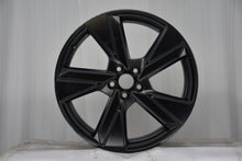 Laden Sie das Bild in den Galerie-Viewer, 1x Alufelge 18 Zoll 7.0" 5x100 51ET Glanz Silber 6F0071498A Seat Rim Wheel FEL4842571425iy