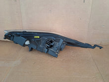 Load image into Gallery viewer, Frontscheinwerfer Ford Fiesta I Rechts Scheinwerfer Headlight SCH4359261867cq