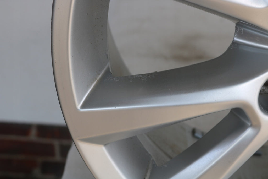 1x Alufelge 18 Zoll 8.0" 5x130 7P6601025C VW Touareg Rim Wheel