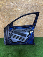 Laden Sie das Bild in den Galerie-Viewer, Tür Mercedes-Benz W213 A2137220210 Vorne Rechts Door Porta Porte